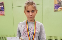 Серебряная медаль юной спортсменки